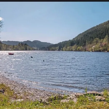 Tinyhouse Surrounding Norwegian Mountains 펜션 *